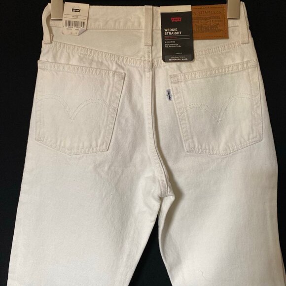 LEVI'S Wedgie Straight Fit Women's Jeans (Size: 24x28) NWT - Picture 5 of 14